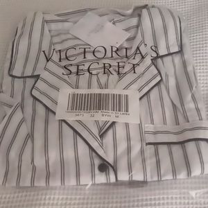Victoria's Secret Sleep Shirt